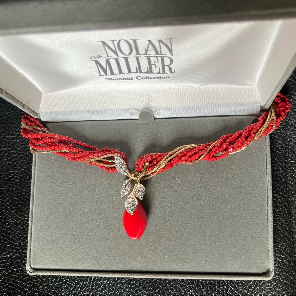 Nolan Miller “Amalfi Coast” Necklace with Box - Picture 4 of 12
